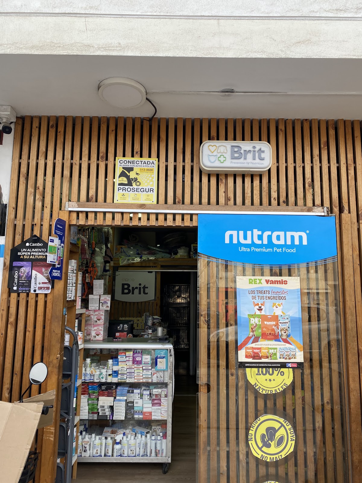 Mascotas Veterinaria & Pet Shop