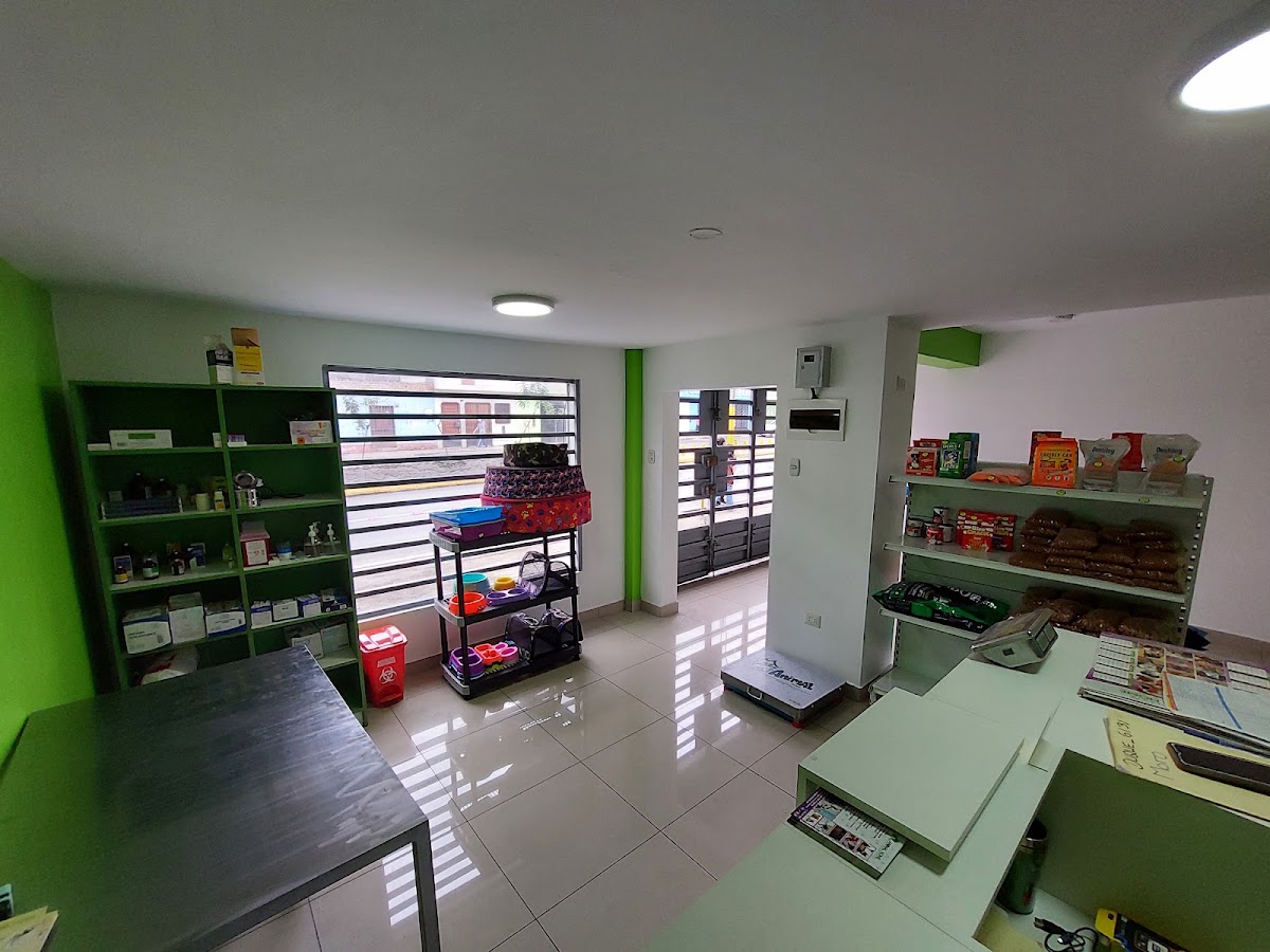 Veterinaria Animal Home sede Riva Agüero